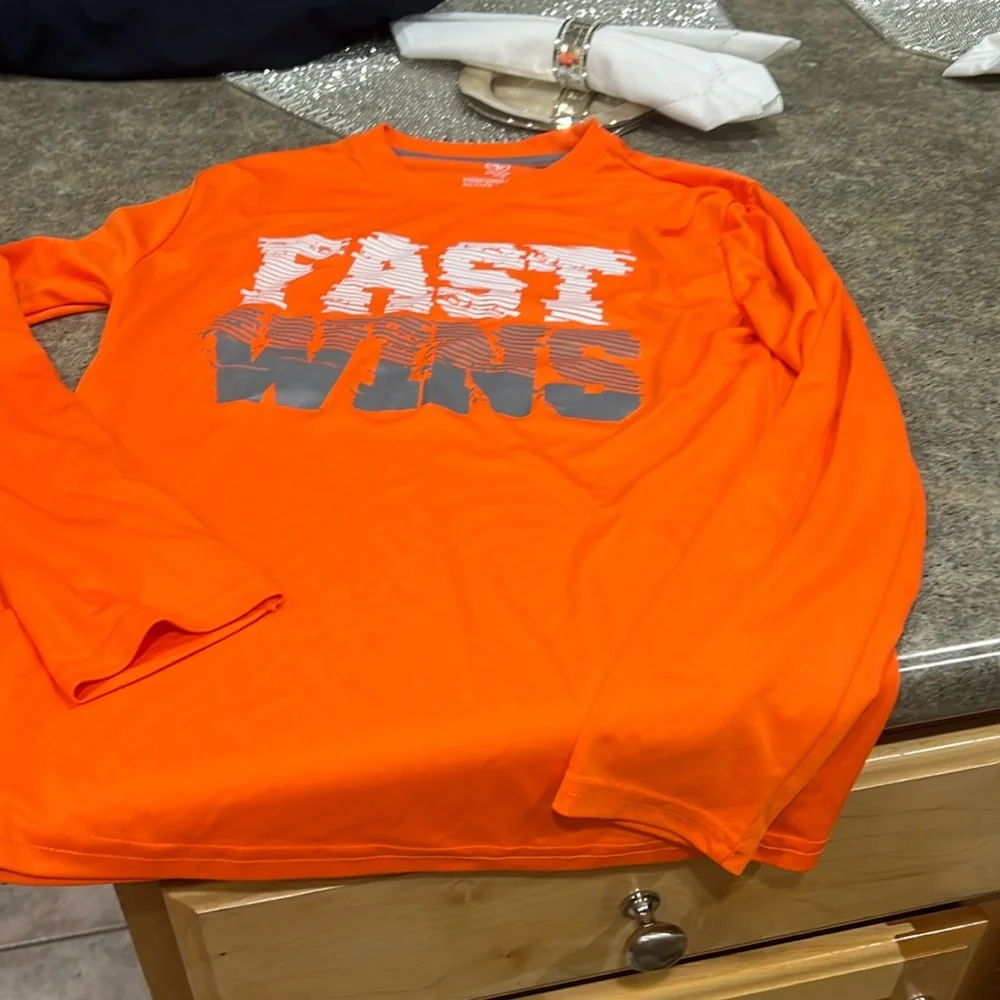 Performance size L 10/12 - Picture 1 of 1